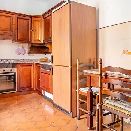 Appartamento Guesthost - Yunger House With Garden And Balcony X5 *