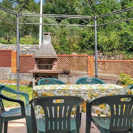 Apartmán Yunger House With Garden And Balcony X5 Piazza (Genoa)