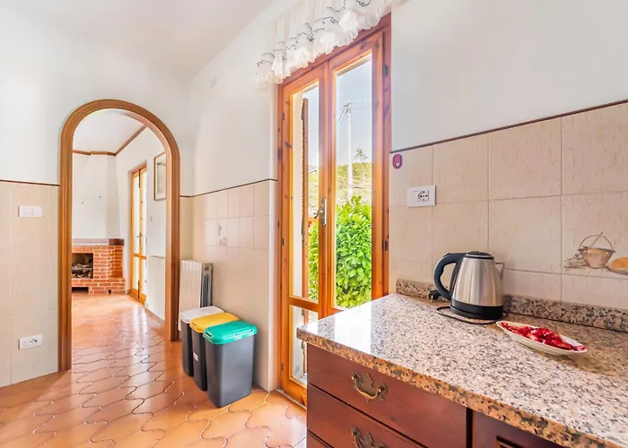 Guesthost - Yunger House With Garden And Balcony X5 Piazza (Genoa)