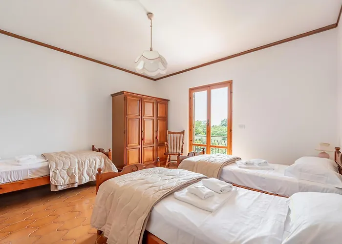 Guesthost - Yunger House With Garden And Balcony X5 * Piazza (Genoa)