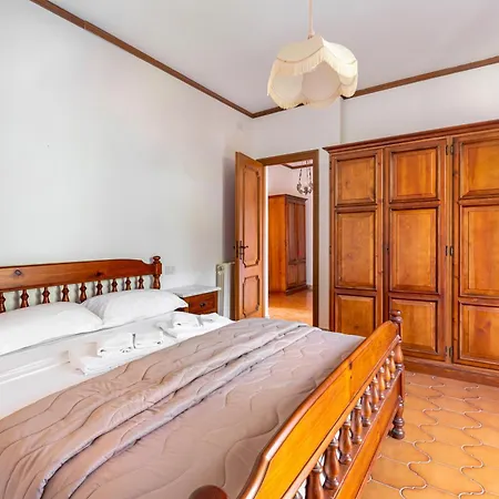 Apartment Yunger House With Garden And Balcony X5 *